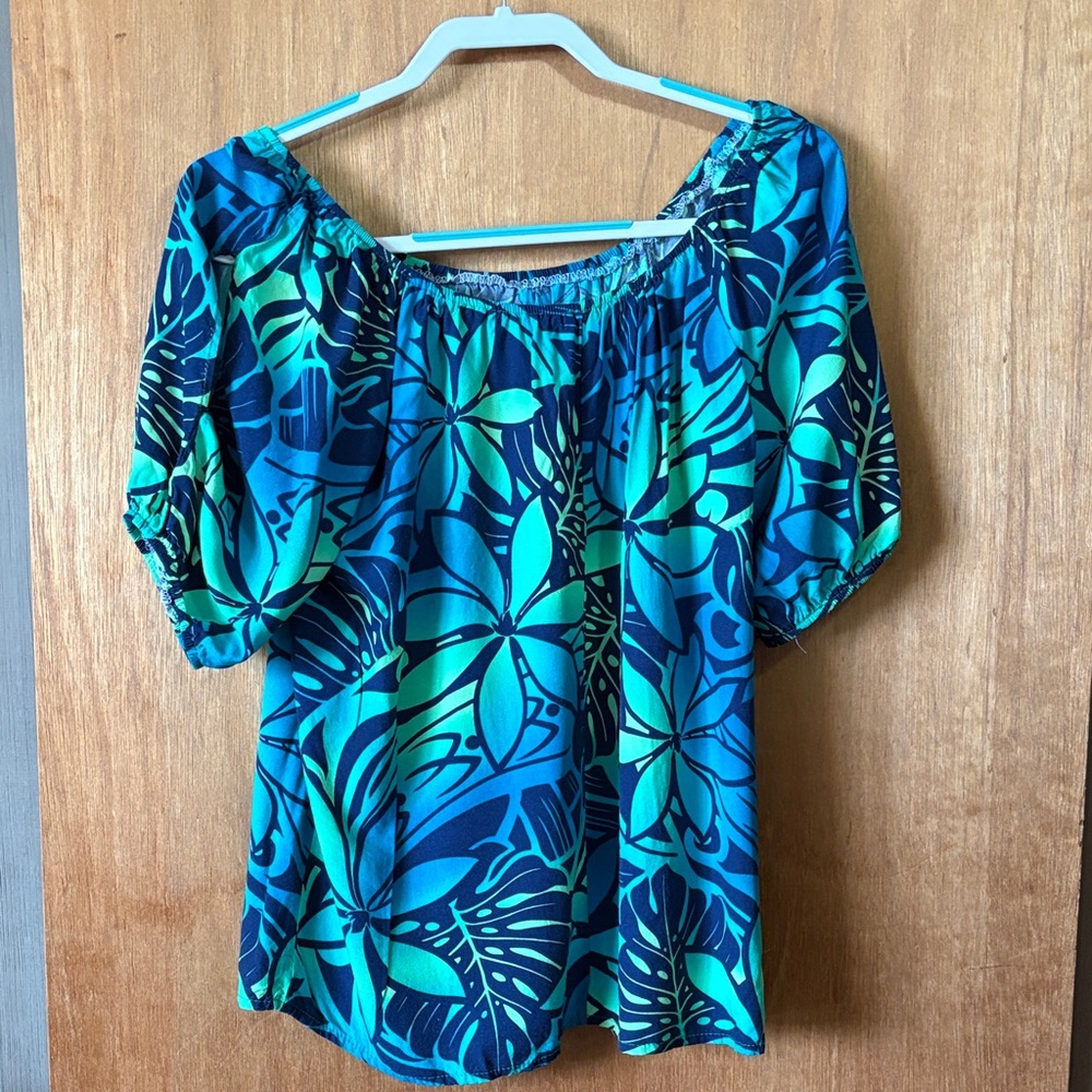 Set of 2 - Women's Hawaiian/Tropical Off-Shoulder Blouses, Size M - Picture 6 of 14